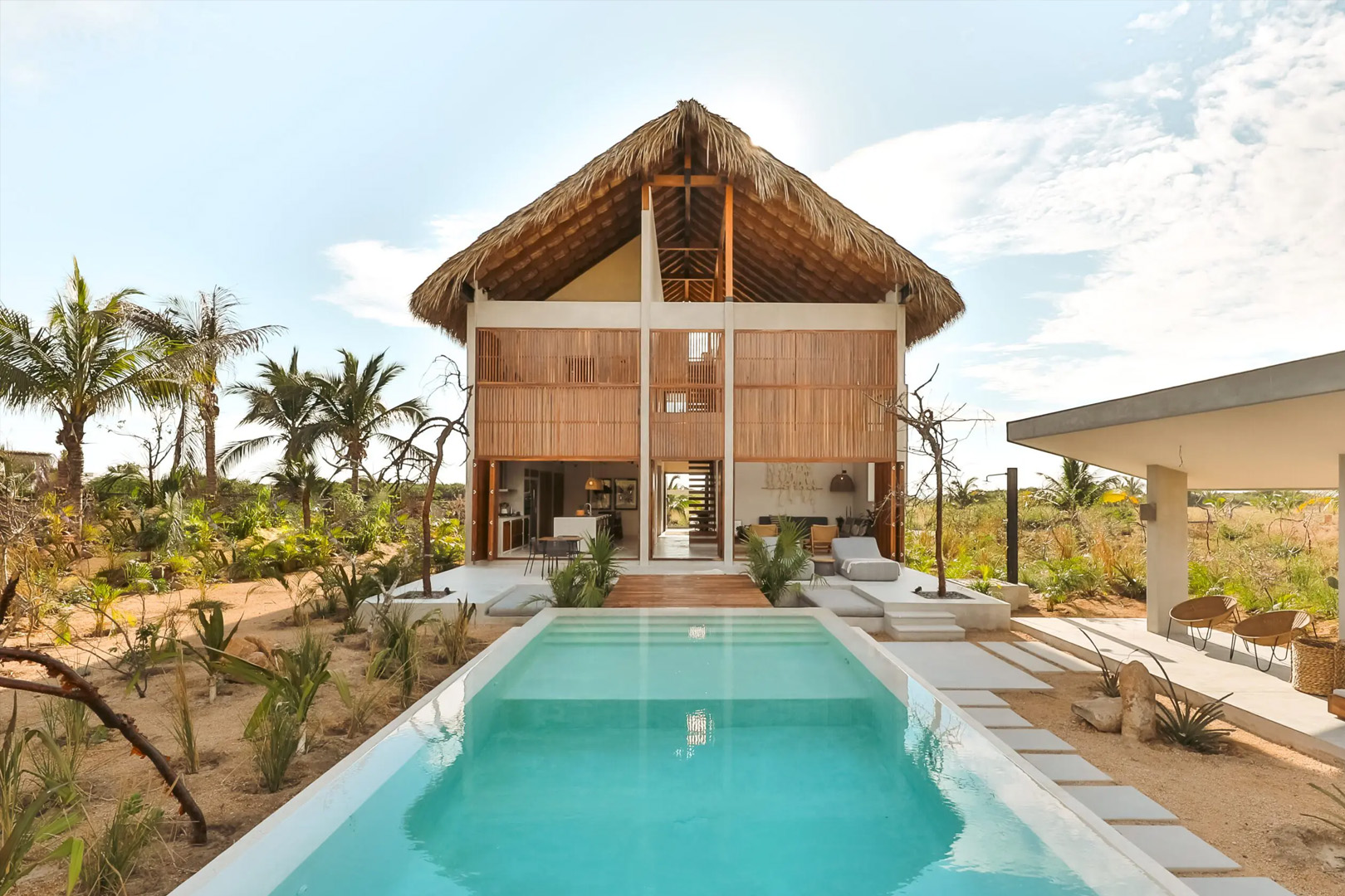 Casa Parota